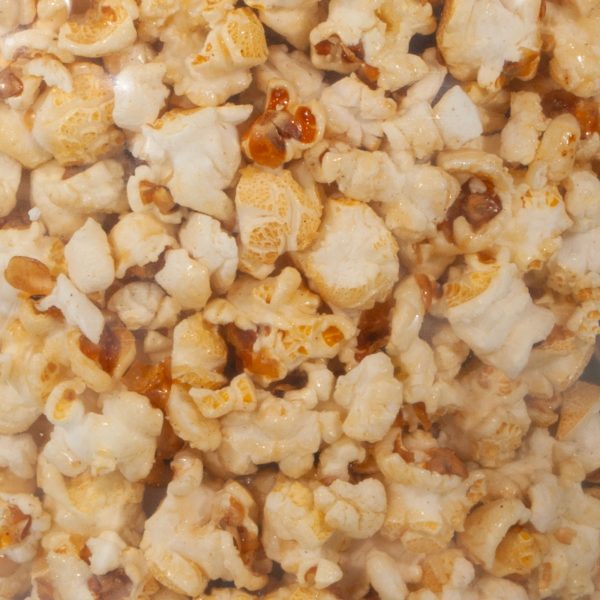 B07BMGZ14W.PT01 Sweet Heat kettle corn Family Size bag, close up view.